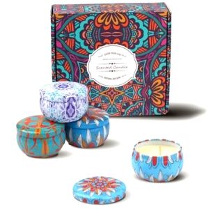 New In Box 4 Pc Colorful Scented Candle Set